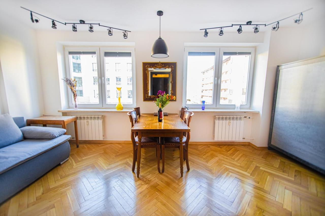 Charming Next To Lazienki Park And Center * Varsovia